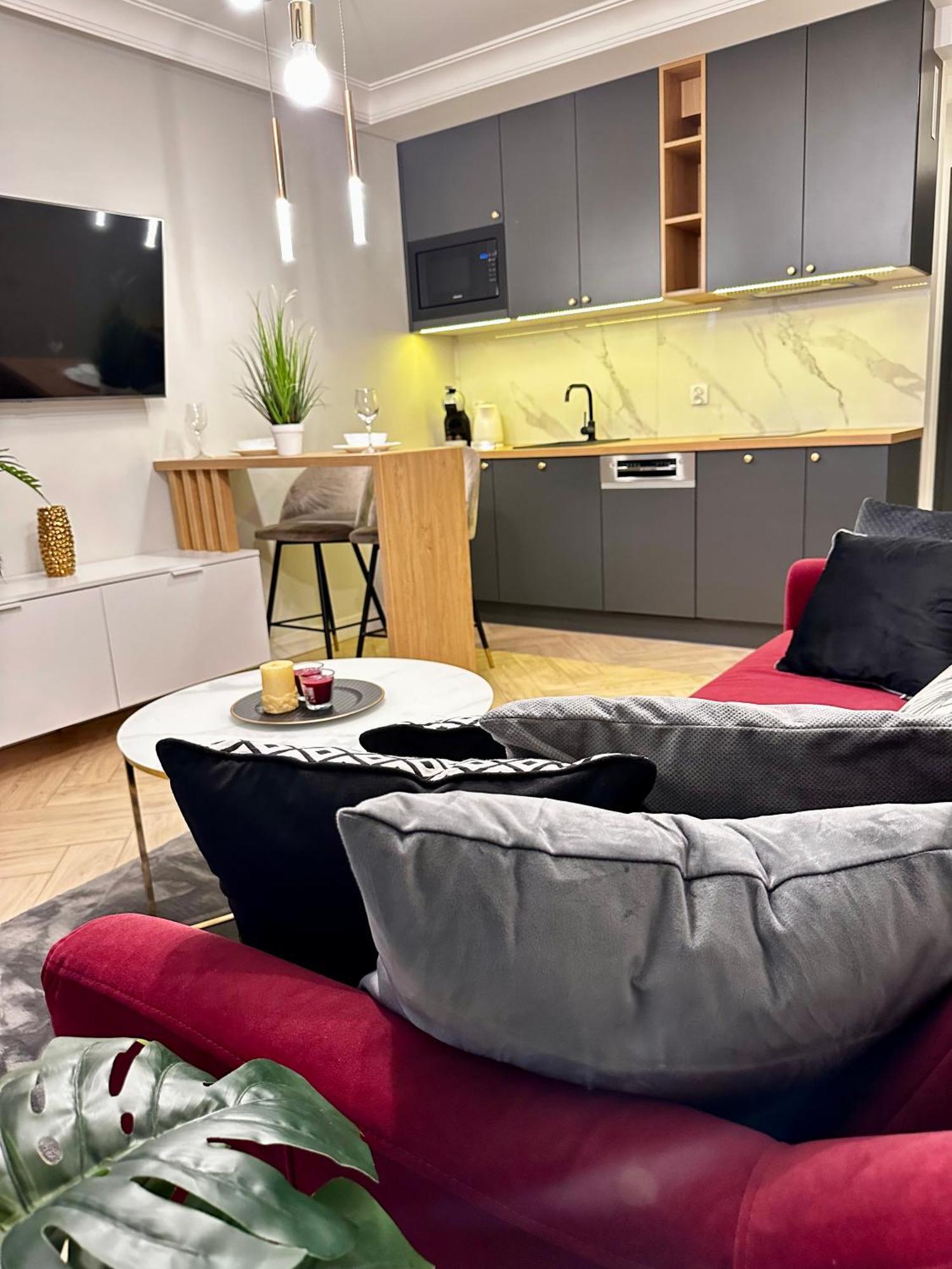 Apartamenty Kielce- Apartament Saphire Przy Zalew Kielecki, Faktura, Parking, Centrum Exterior foto